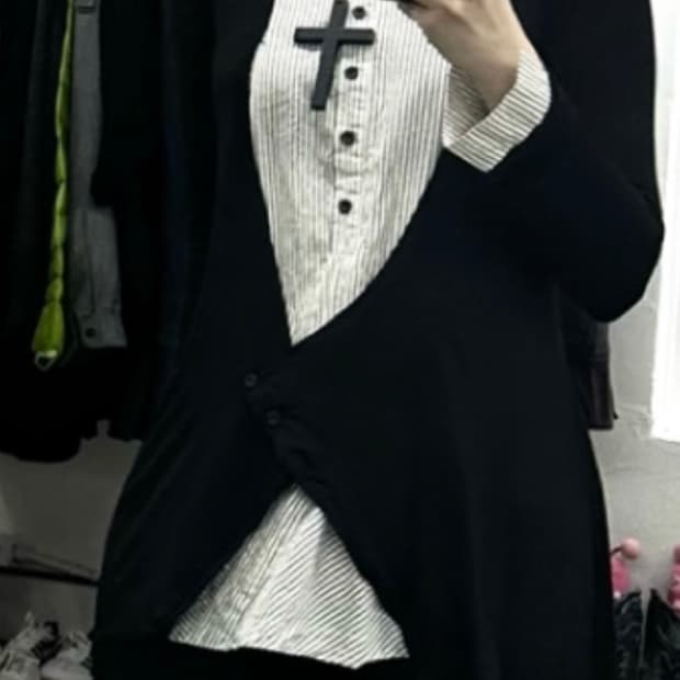 00s 핀터레스트맛긱시크셔츠레이어드비대칭가디건 오네갸루 2010공겜여주