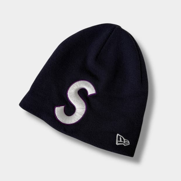 슈프림 x 뉴에라 23ss S로고 비니