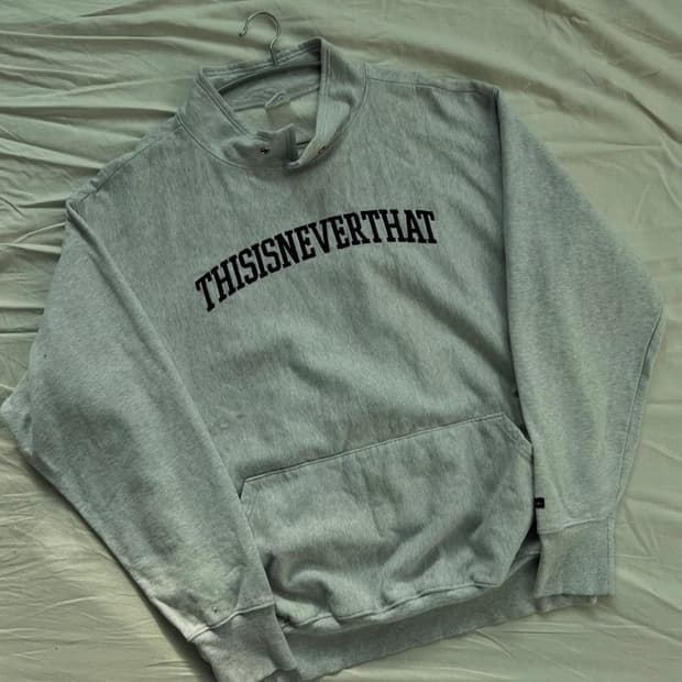 디스이즈네버댓 폴라 맨투맨 XL