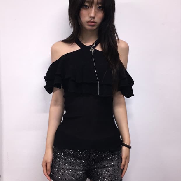 Ruffle Spandex Cape Off-Shoulder