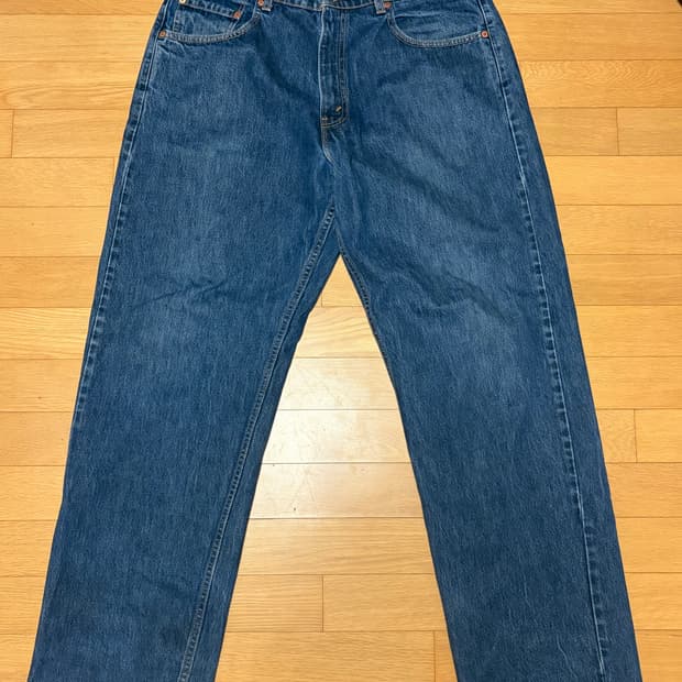 90s levis 569