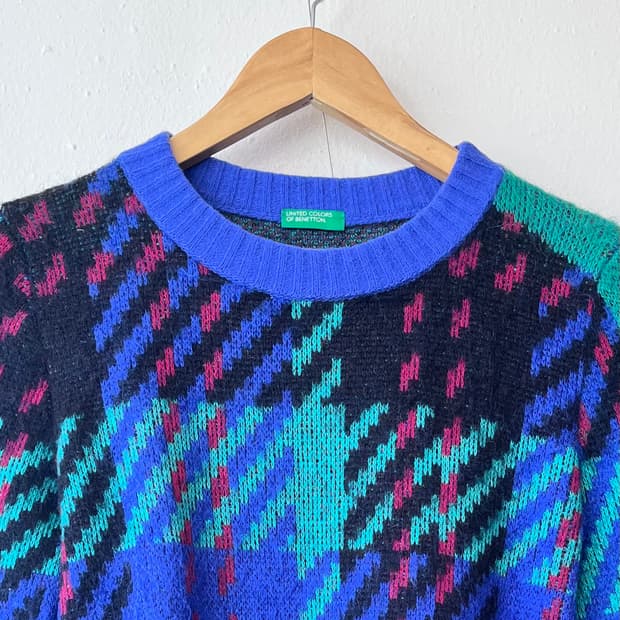 베네통 여성 패턴라운드니트 85-155사이즈