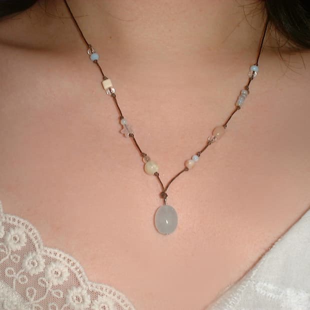 Dongle blue star necklace 비즈 목걸이