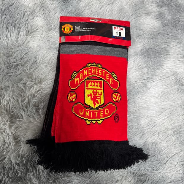 맨체스터유나이티드 머플러 새상품