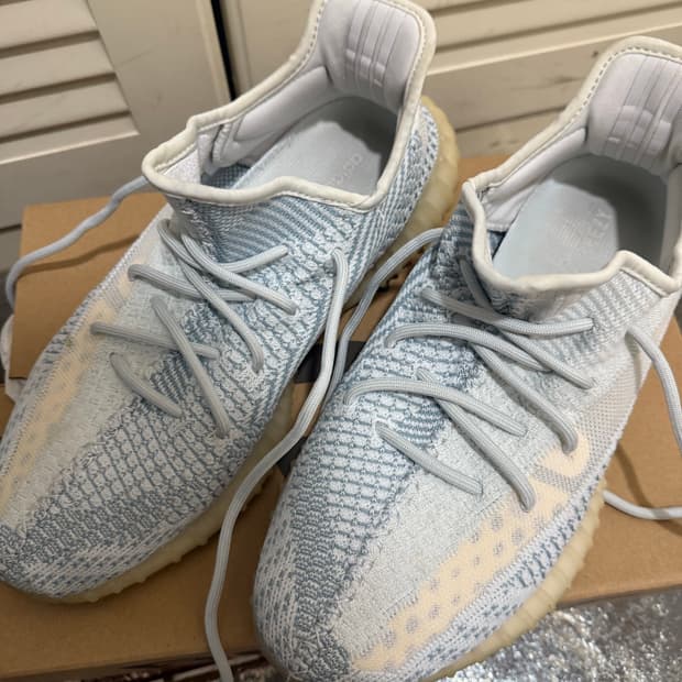 이지부스트350 V2 클라우드 화이트(280)