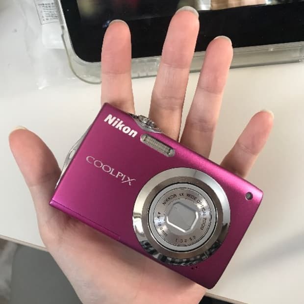Nilon coolpix s3000 (작례 o)