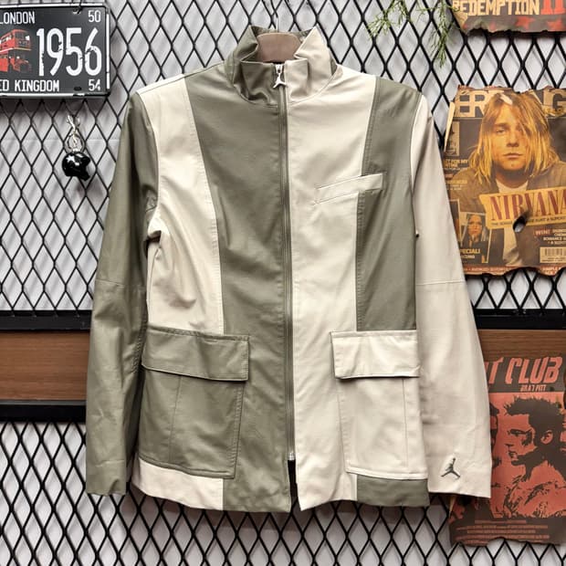 조던 우먼스 배색 레더 자켓 점프맨 로고 포인트 카키그레이 아이보리