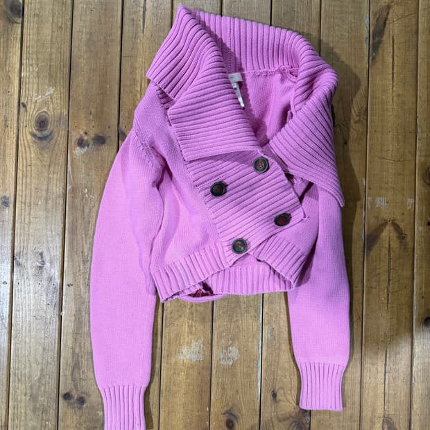 디젤 핑크 니트가디건