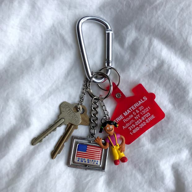 🎁Someone's Keyring #312