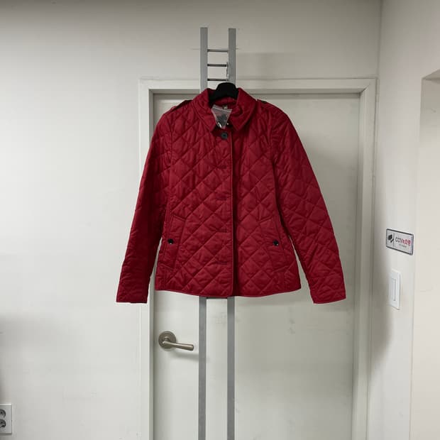 버버리 퀄팅 자켓 레드 M(W)