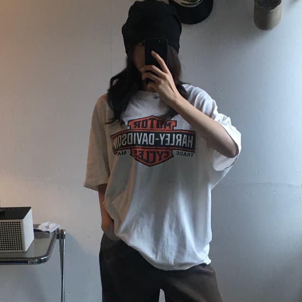 할리데이비슨 백로고 라운드넥 반팔티