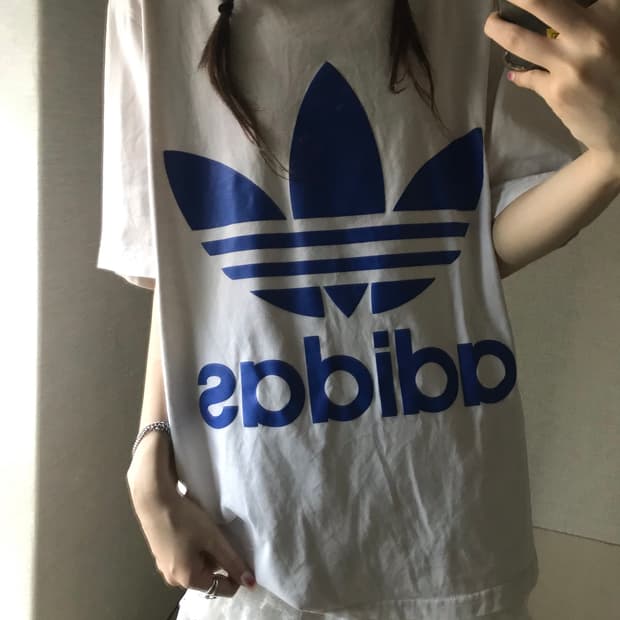 아디다스 빅로고 오버핏 반팔티셔츠