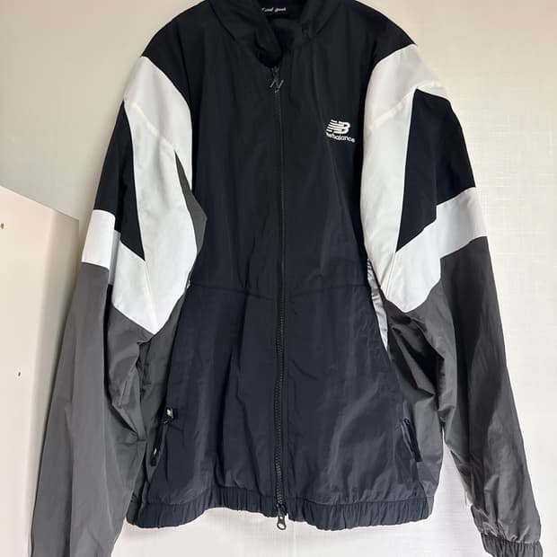 뉴발란스 오프코트 스포츠 컬러블록 바람막이 자켓 블랙 105(XL)