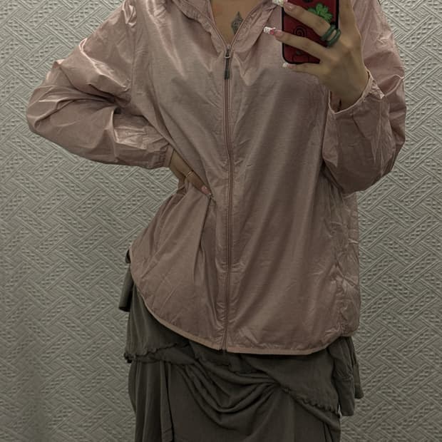 유니클로 러블리 캐주얼 모브 딸기우유 핑크 바람막이 자켓 K0497