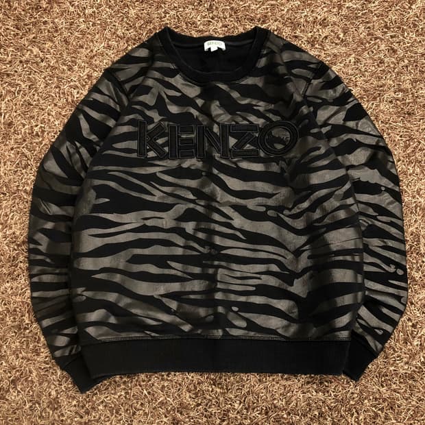 겐조 지브라 엠보로고 맨투맨 스웻셔츠