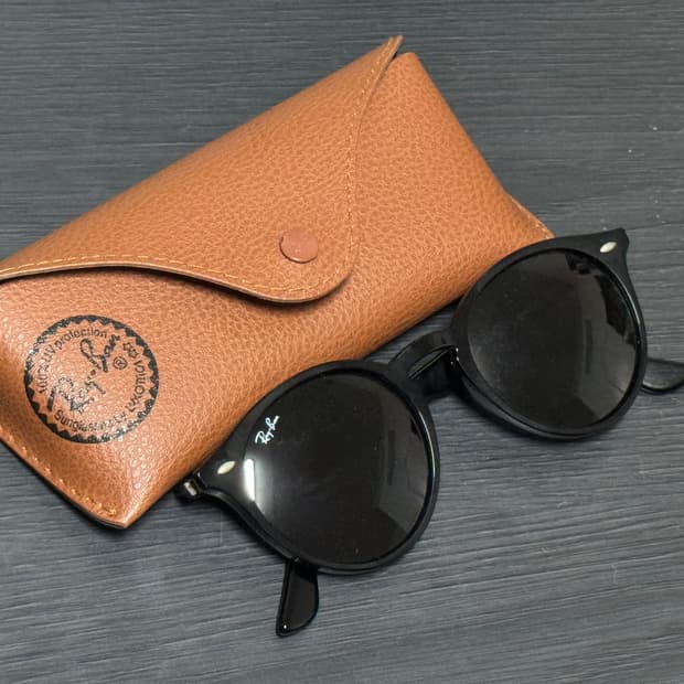 레이밴 (Ray-Ban) RB2180 판매해요