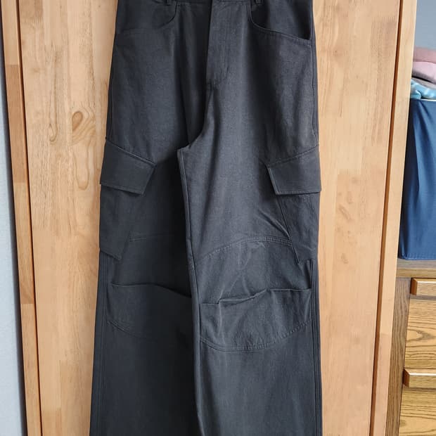 다이브인 베른 카고팬츠 블랙 2사이즈