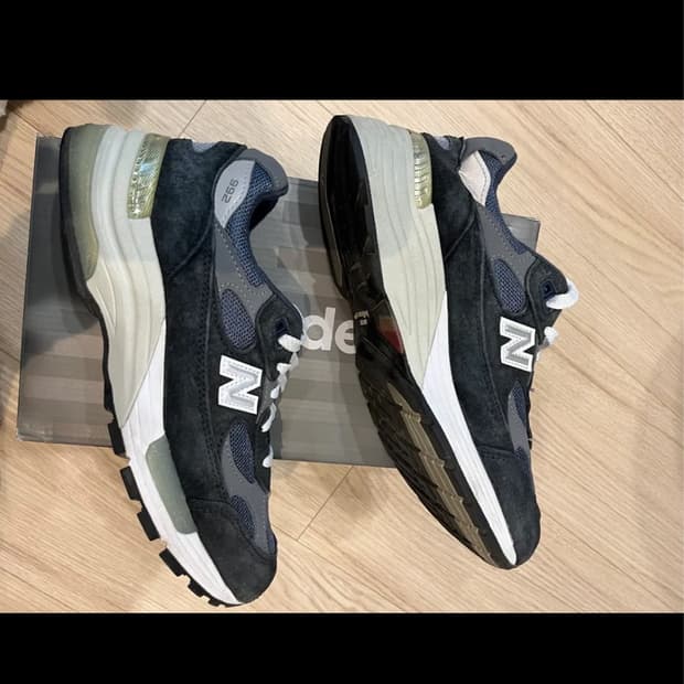 뉴발란스 992 네이비 245