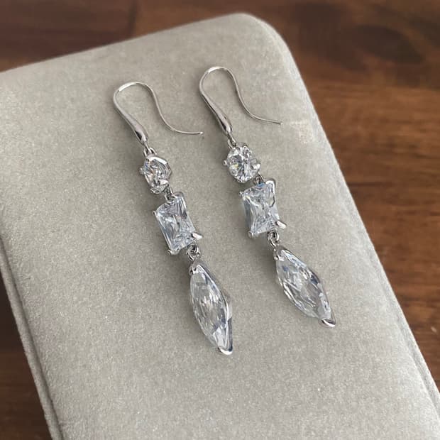 큐빅 악세서리 후크 귀걸이