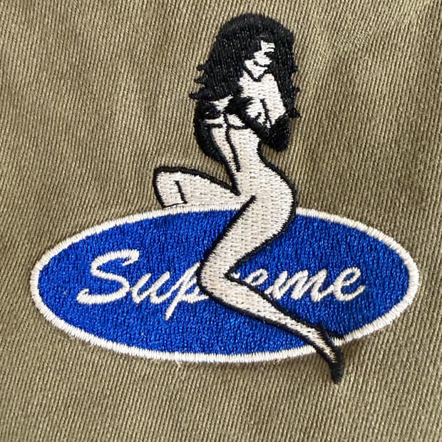 (32) 슈프림 핀업걸 치노팬츠 올리브