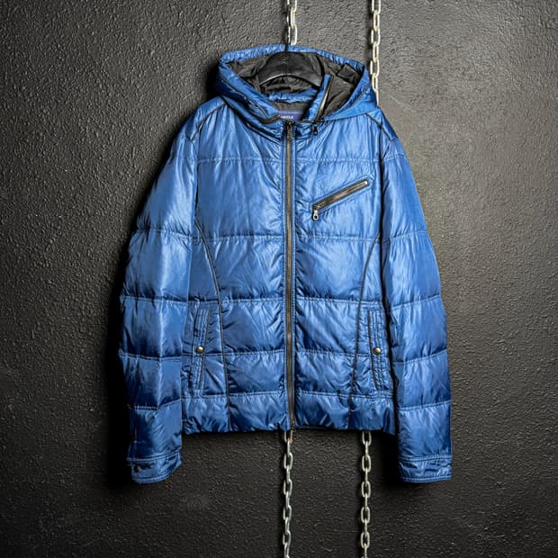 NICOLE Selection – Blue Hooded Down