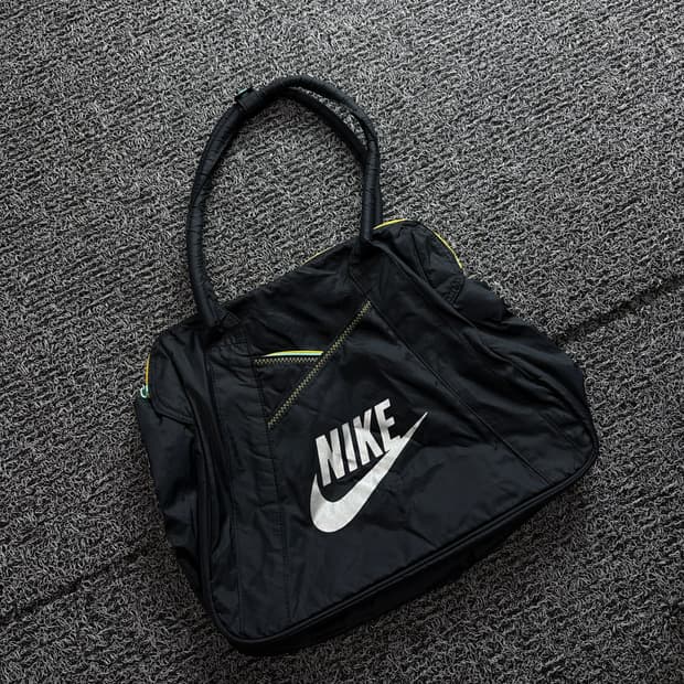 나이키 헤리티지 레트로 나일론 토트백 3859