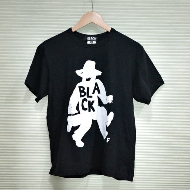 꼼데가르송 블랙 티셔츠