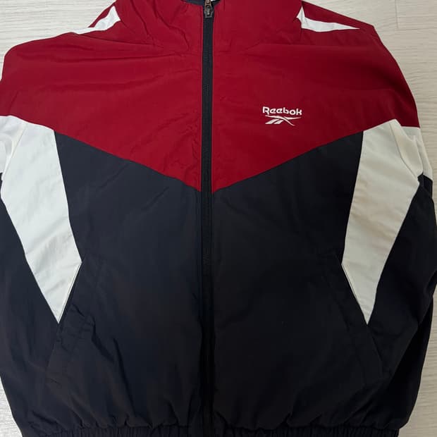 리복 윈드브레이커