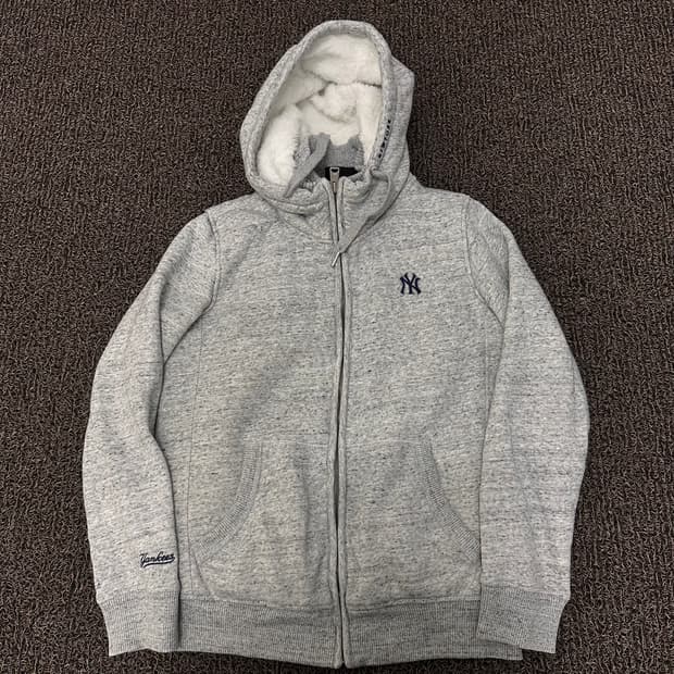 MLB 엠엘비 뉴욕 양키즈 여성 털 기모 후드집업 그레이 85사이즈