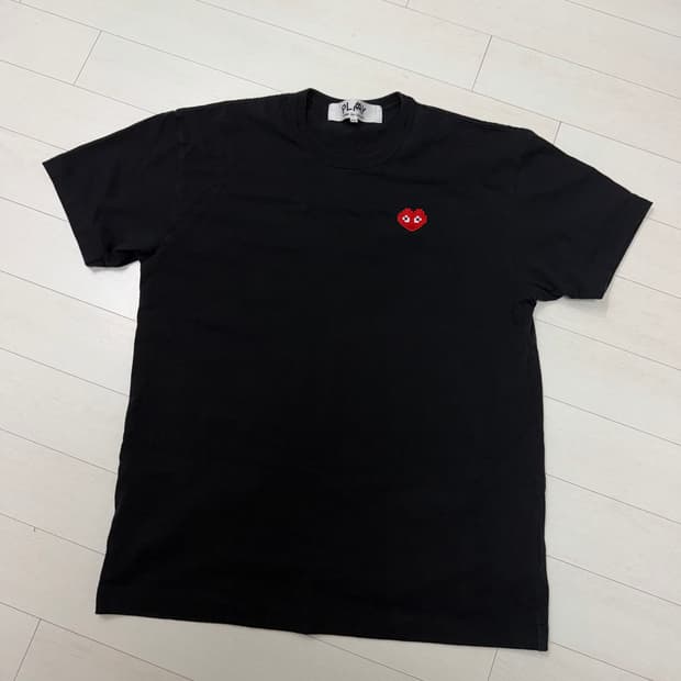한글텍) 꼼데가르송 플레이 반팔 2XL 상태 9.8/10 한글텍이라