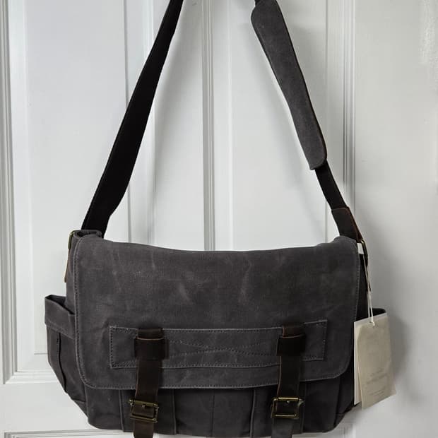 새상품)빈티지 캔버스 메신저백