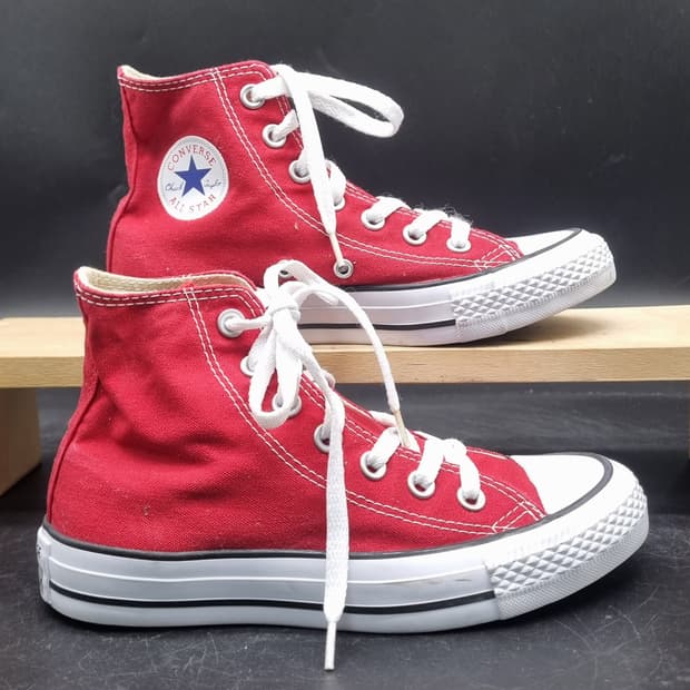 컨버스 척테일러 레드하이탑 220