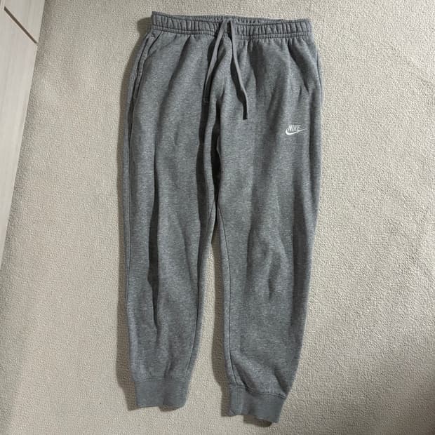 나이키 그레이 스몰로고 면 츄바 트레이닝 조거팬츠