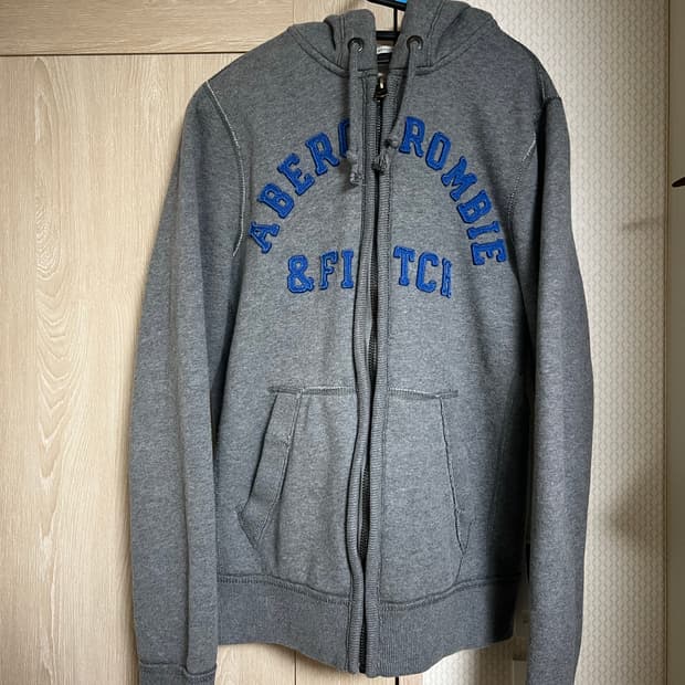 아베크롬비 그레이 차콜 스펠아웃 후드집업 y2k