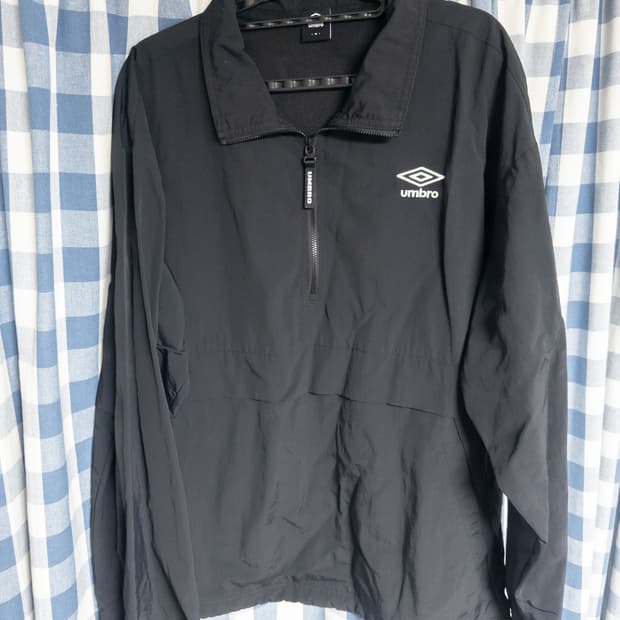 엄브로 아노락 바람막이 블랙 95