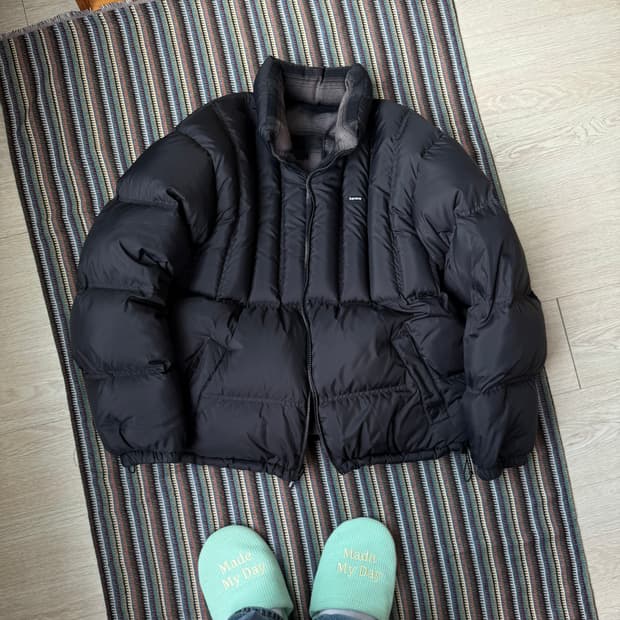 슈프림 플란넬 리버시블 퍼피 패딩