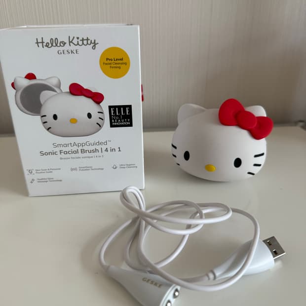 게스케 산리오 헬로키티 소닉 진동클렌저 4 in 1 (스타라이트)