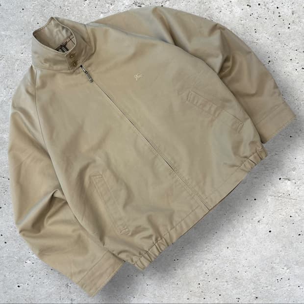[S] 버버리 런던 베이지색 Harrington 자켓 B155