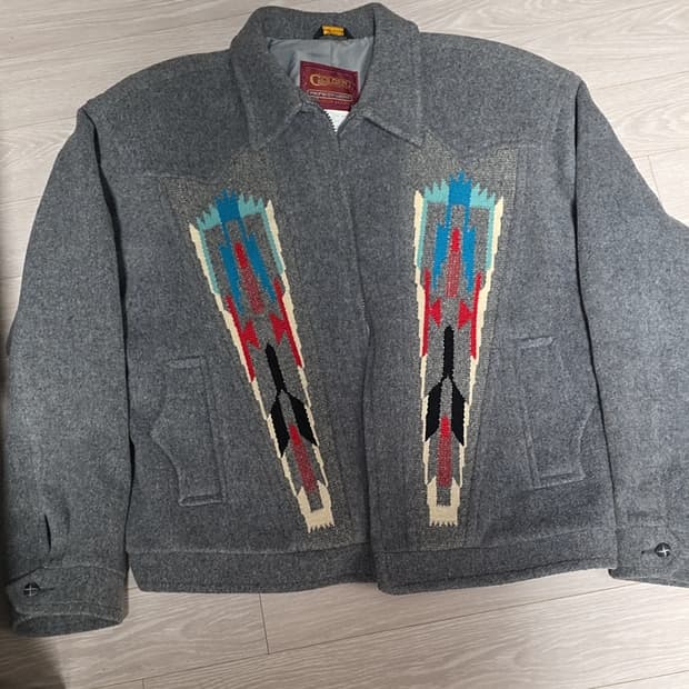 치마요 울 네이티브 파이오니아웨어 자켓