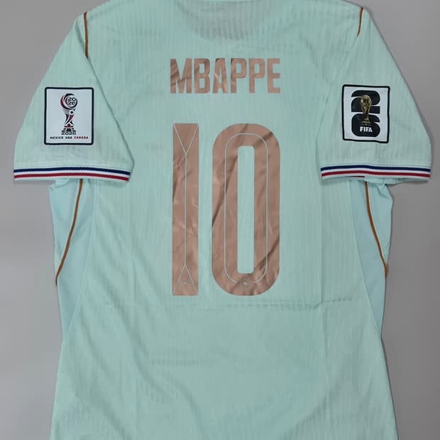 26-28 프랑스 국대 어웨이 음바페 유니폼 L사이즈