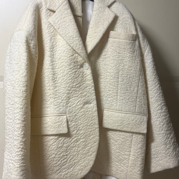 푸시버튼 / 푸쉬버튼 화이트 코트 자켓