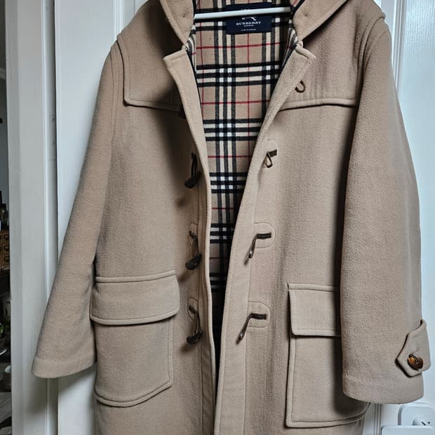 버버리 남자 더플코트