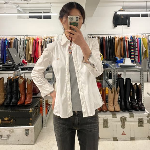 BURBERRY white shirt 버버리 테이핑 셔츠