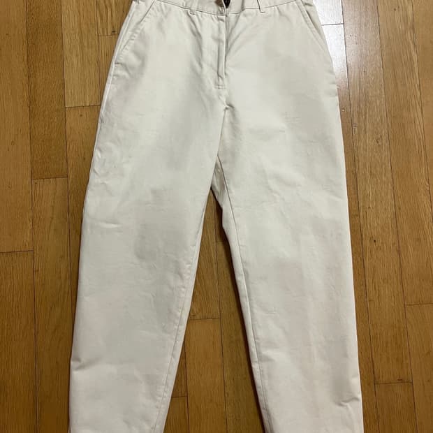 (한번 착용) 스튜디오 니콜슨 Meavy 아이보리 팬츠