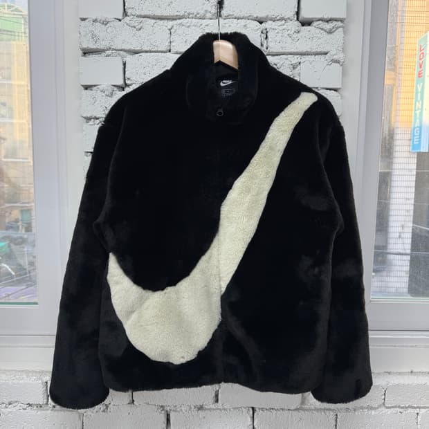 나이키 퍼 자켓 