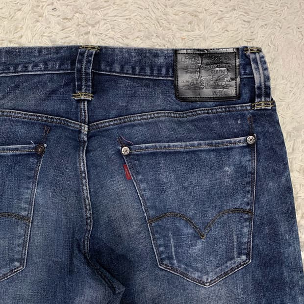 [35] 리바이스 504 데님팬츠 00504-0243