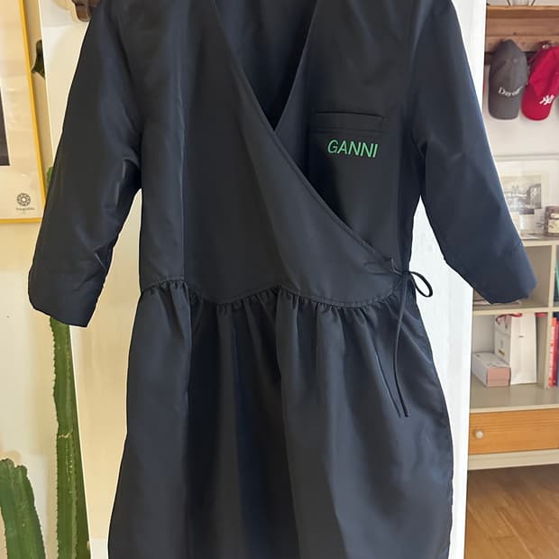 GANNI 가니 랩 원피스 (S/ M)