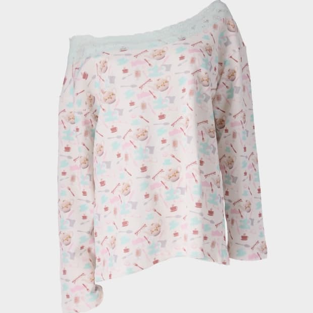 혼쿄 티파티 오프숄더 탑 Off Shoulder Top Tea Party