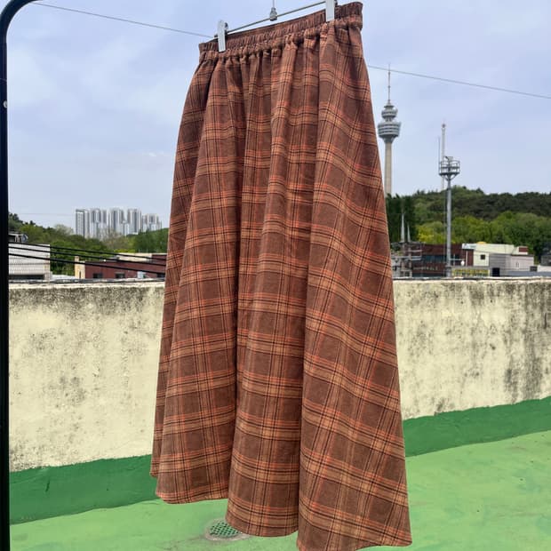 BROWNY Standard Plaid A-Line Long skirt