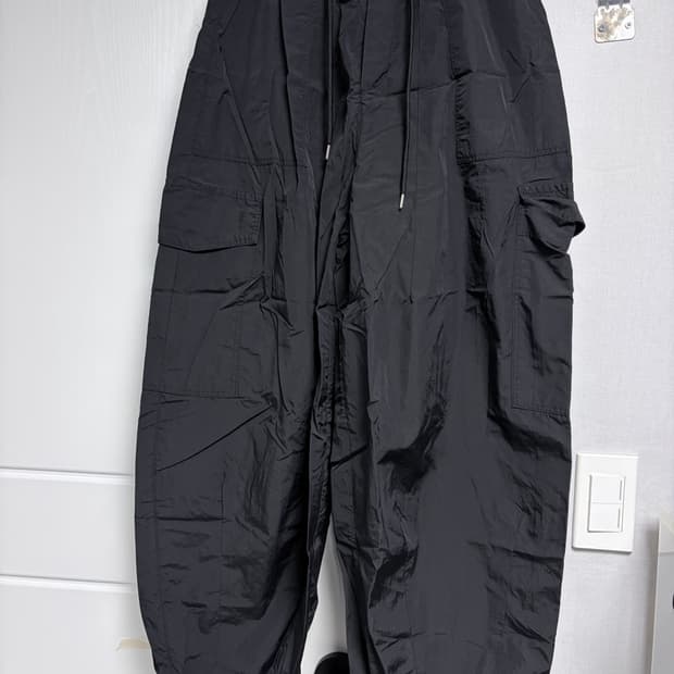 프리즘웍스 나일론 벌룬팬츠